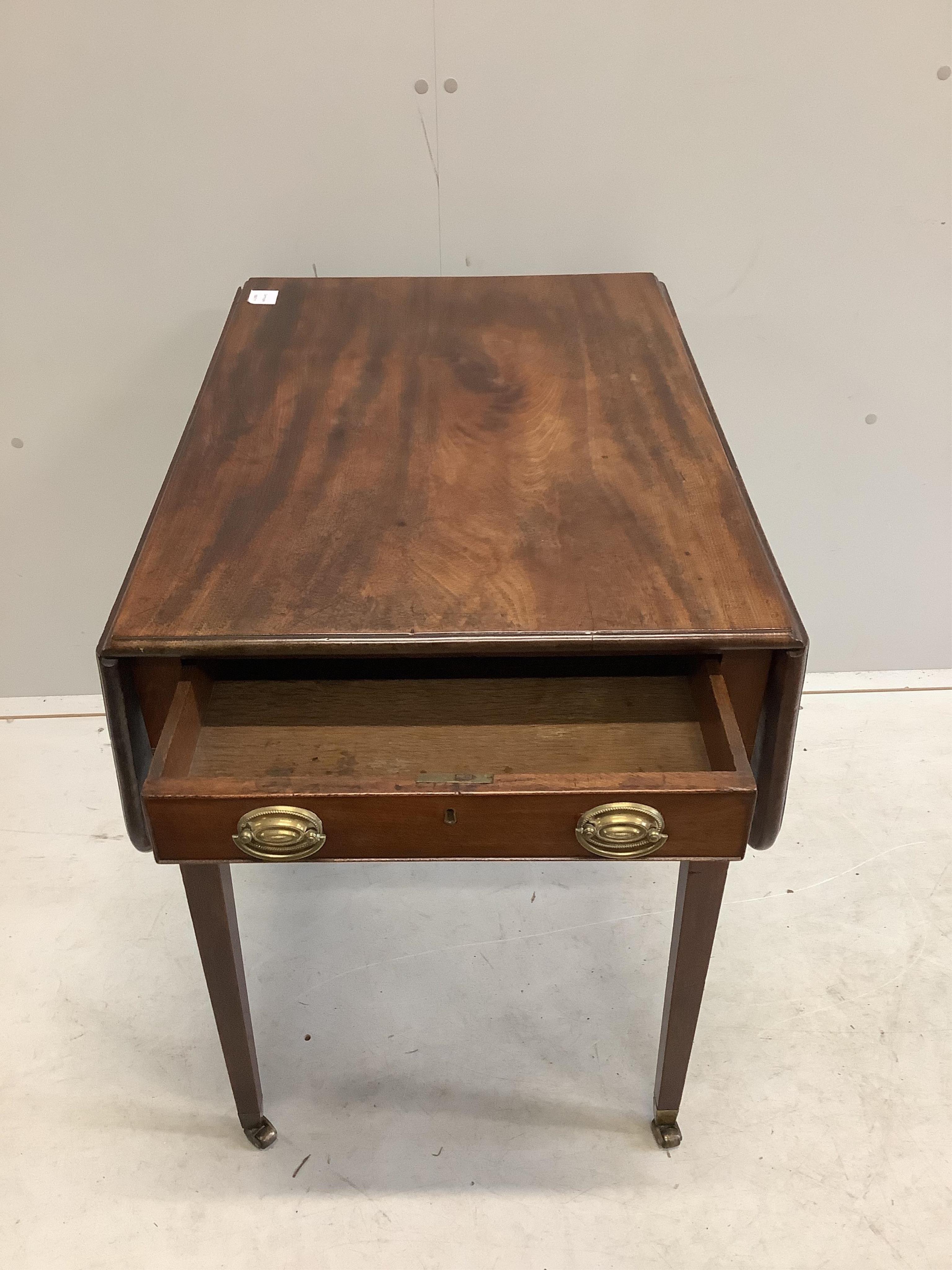 A George III mahogany Pembroke table, width 51cm, depth 73cm, height 69cm. Condition - fair to good